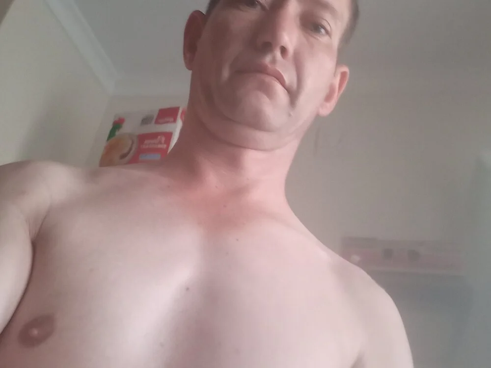 Chatroom XXX hors ligne de DannyLeei