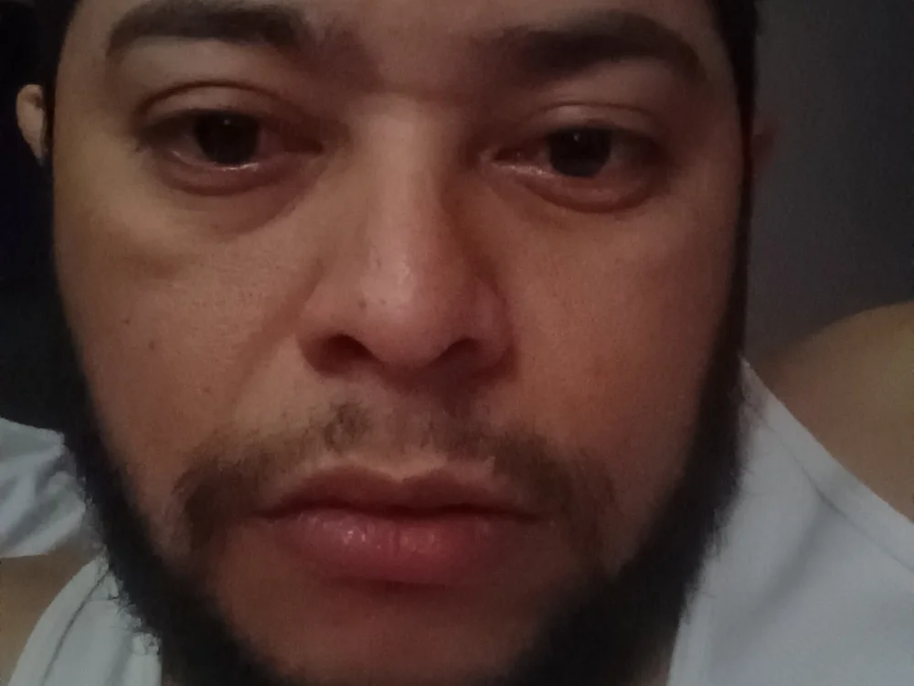 Davidfer9008's Offline Chat Room