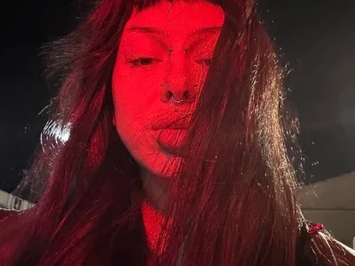 Eliza_Bennet profile