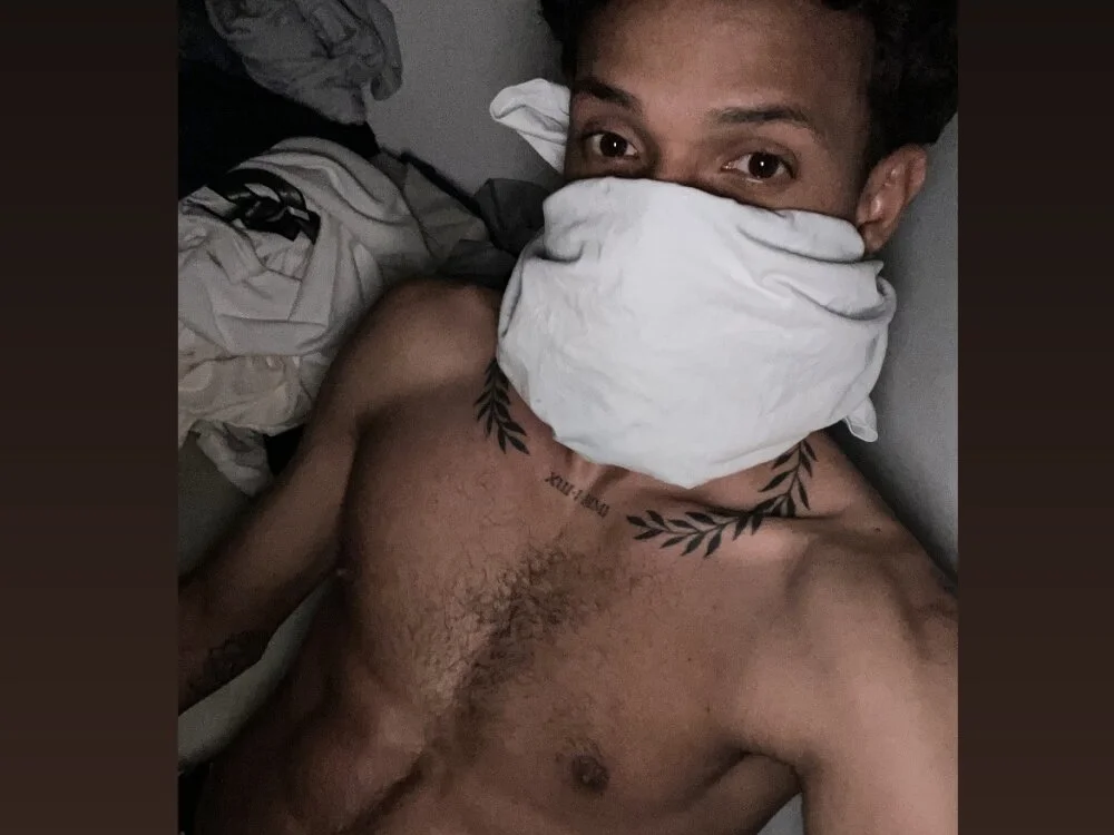 anonimato0113's Offline XXX Chat