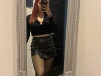 JestineSummerton's Offline Chat Room