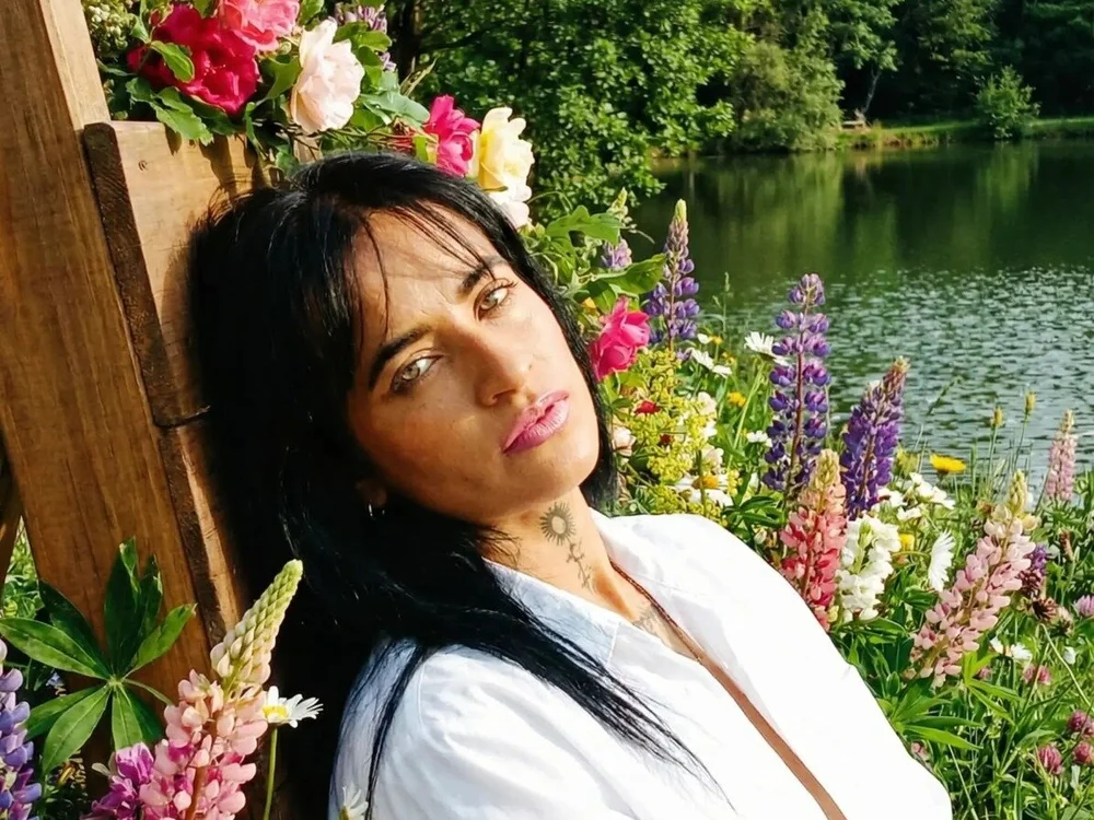 nielvadesire11 Chat XXX Ngoại tuyến