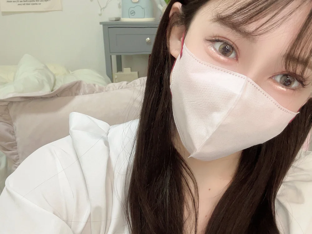 MAYUnyan's Offline Chat Room