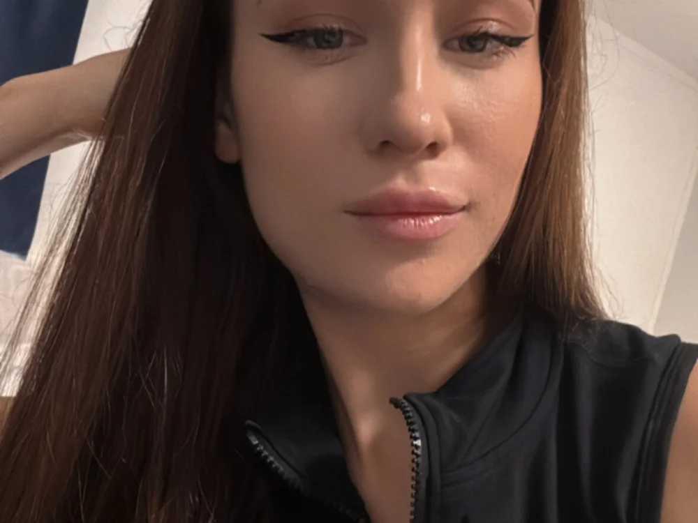 Zimoria's Offline Chat Room