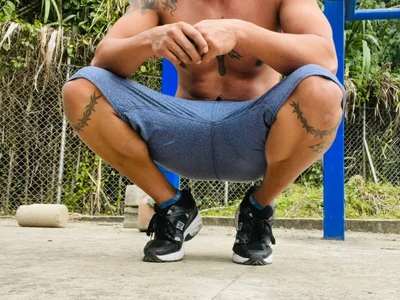 MrGoldenBoy777