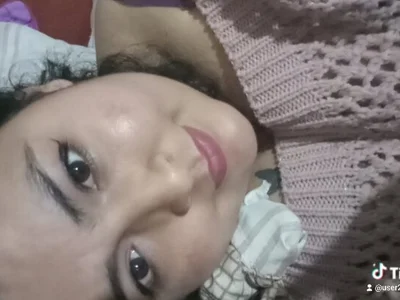 Mia_Hony