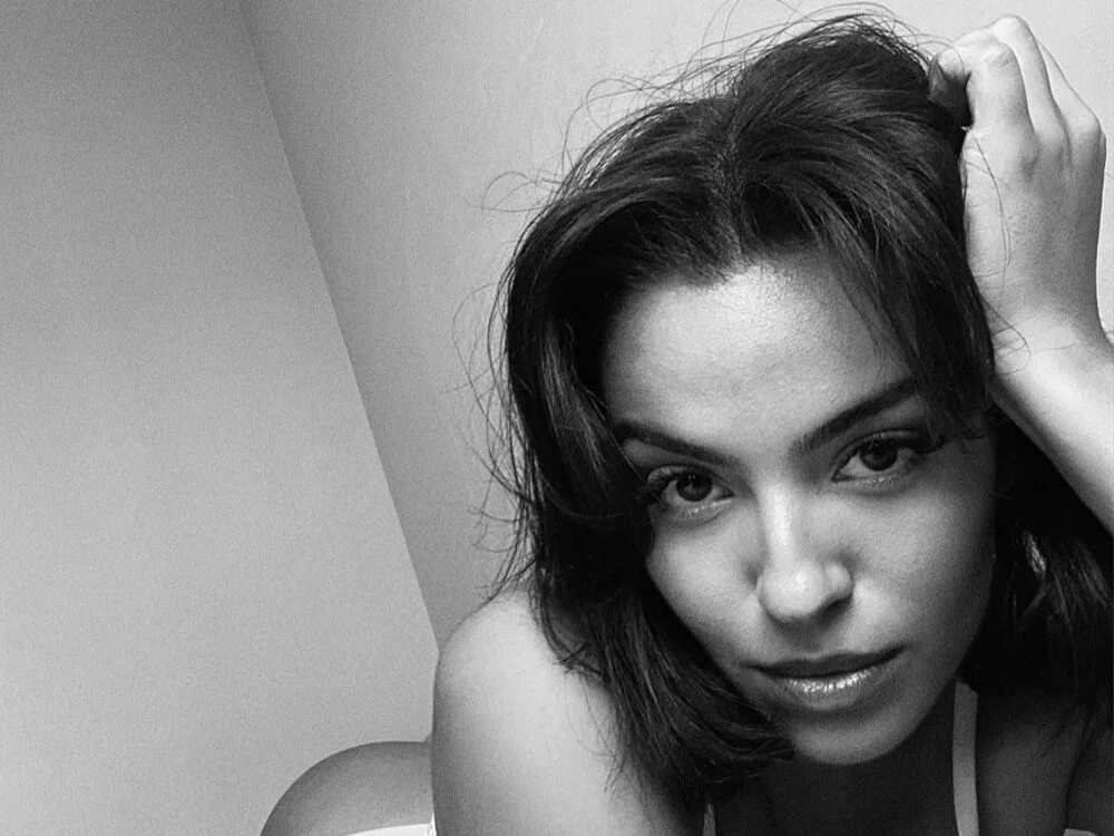 LailaEster 离线XXX聊天