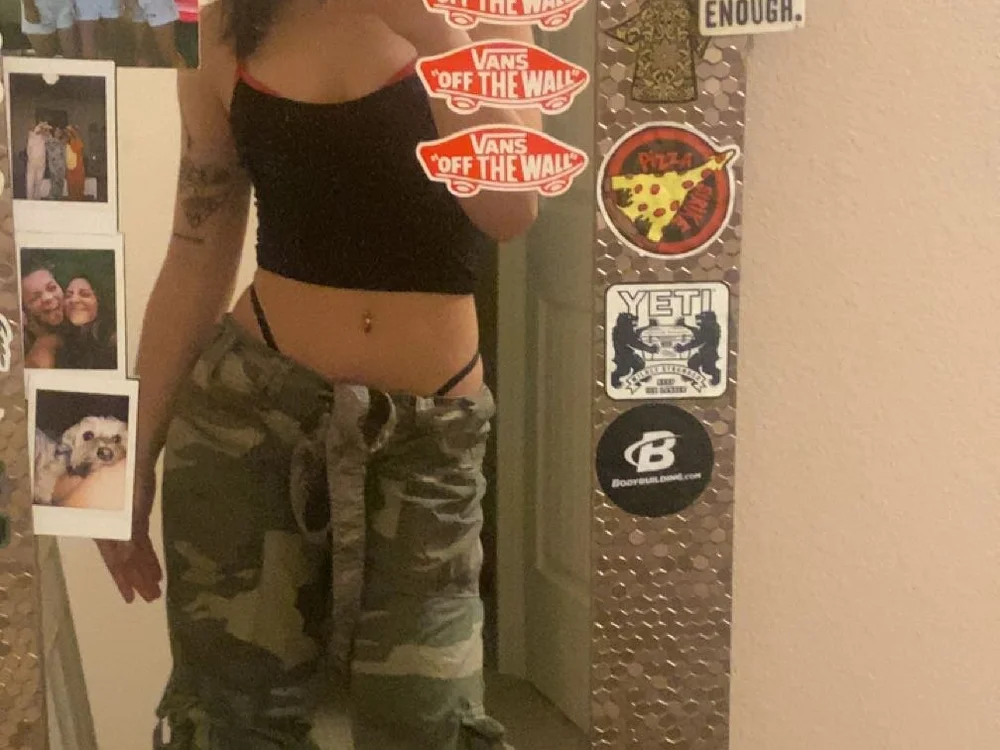 thebootydutches' Offline XXX Chat