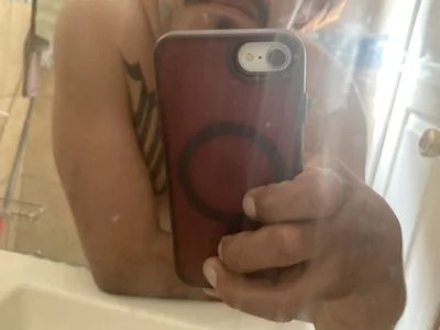 Moraofken — live male cam