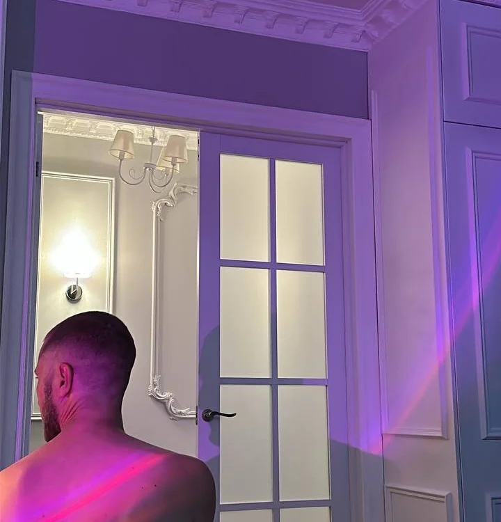 Mr_At_ Chat XXX offline