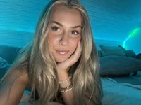 Czat XXX na żywo – goddesemiiyy