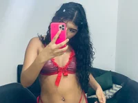 Girl-Anthonela's Offline Chat Room