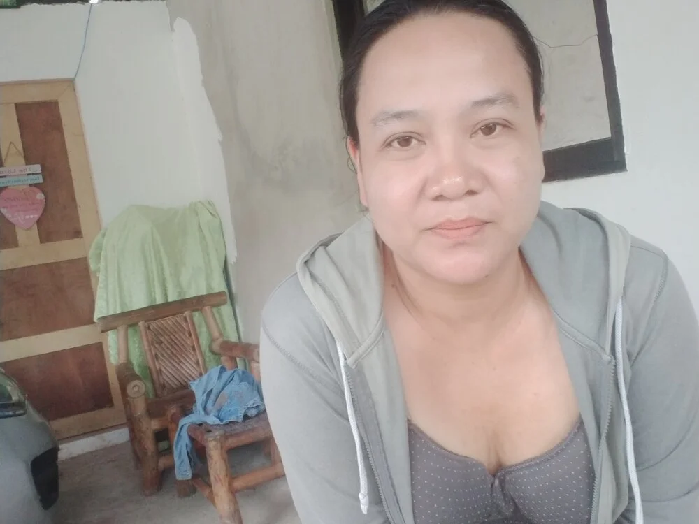 sweet_angel217489 Offline XXX Chat