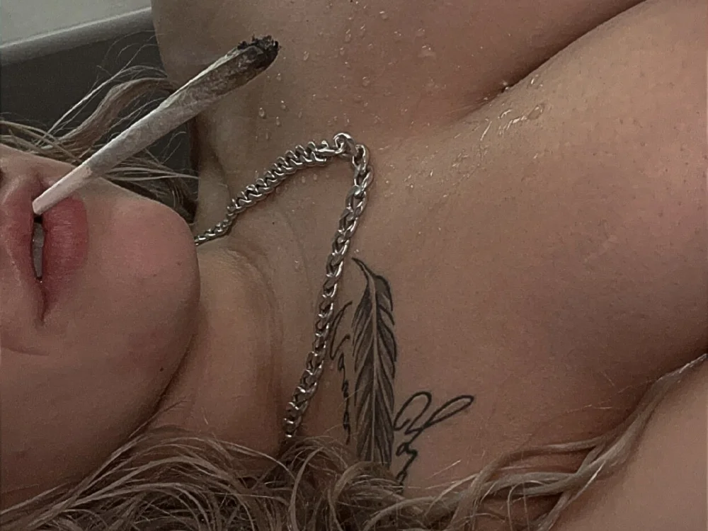 ChloXoXo offline chatrum