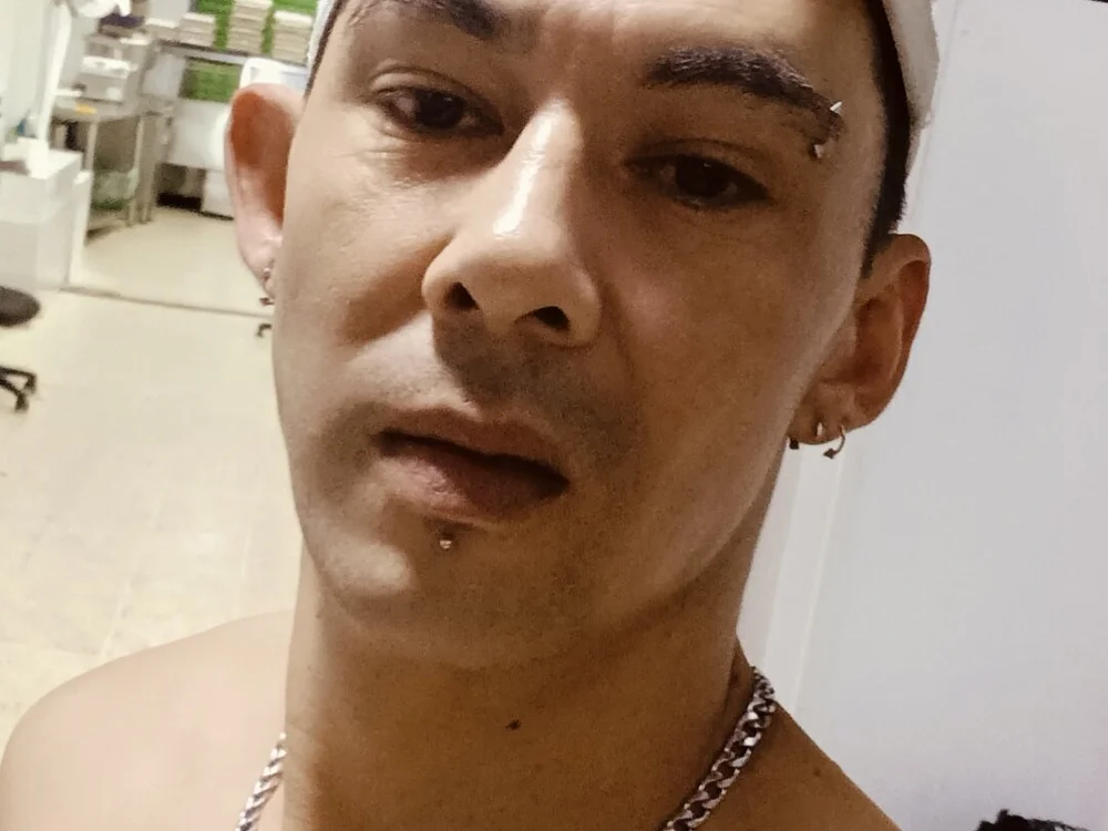 eroticfrank offline XXX-chatje