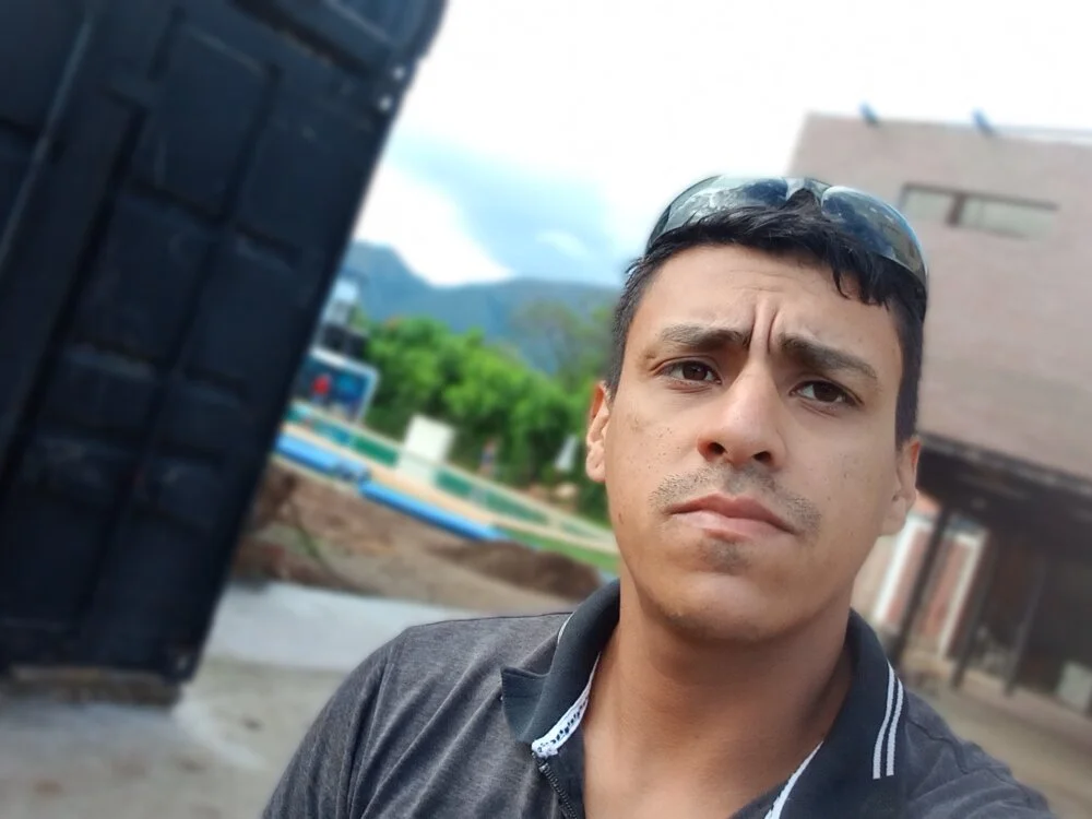 luis_sexoactivo offline XXX-chat