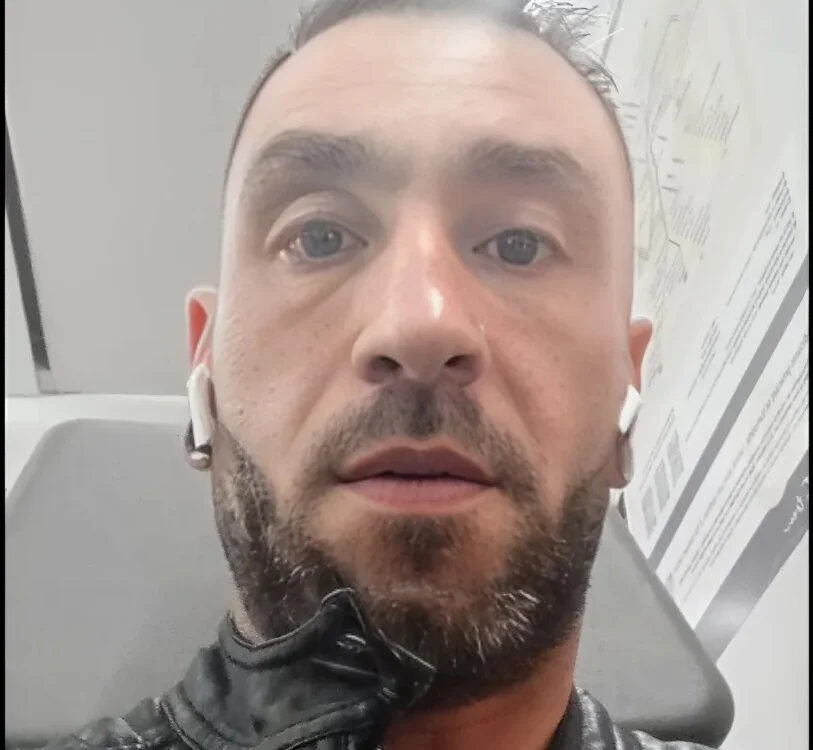 Madrid3921 offline XXX-chat