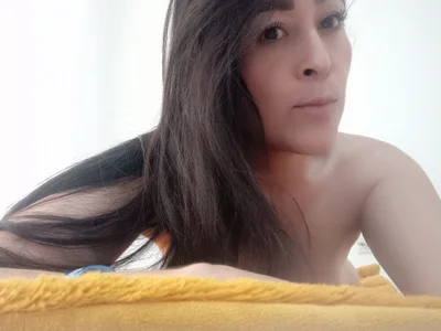 naughthyany16 profile