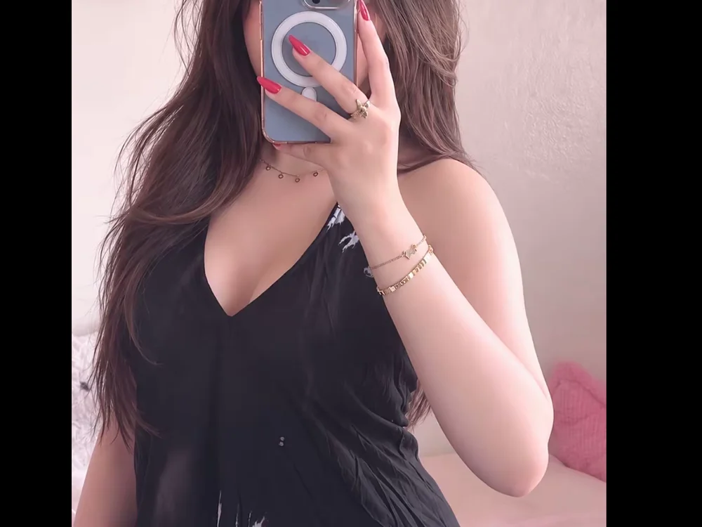 gharam14n Offline XXX chat