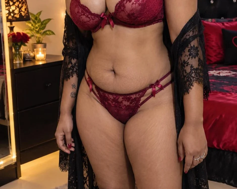 Desi_Hassena