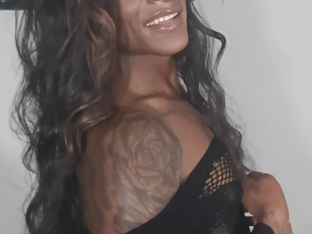 MzKarminXoXo Offline XXX-Chat