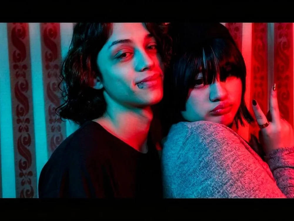 YilingAndAlan Chat XXX offline