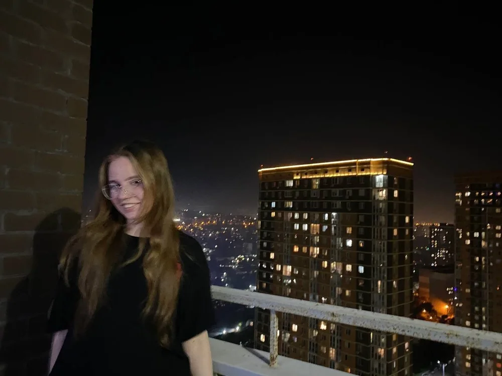 EllaLioness offline chatrum
