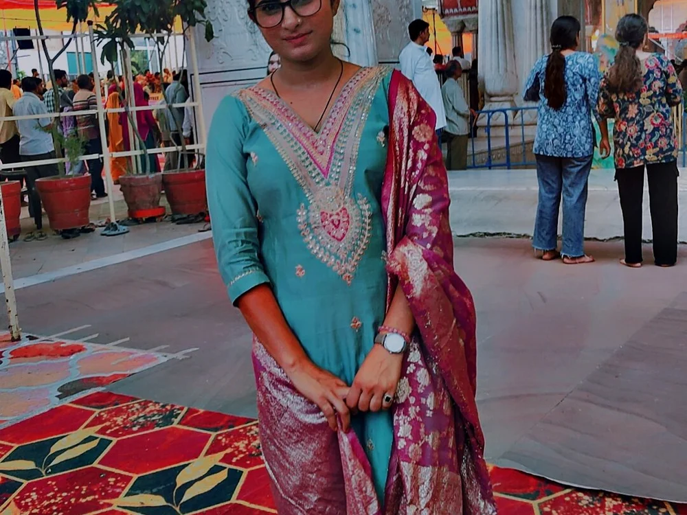 Hottysandhya7