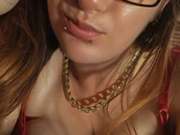 Model queenpeaches121