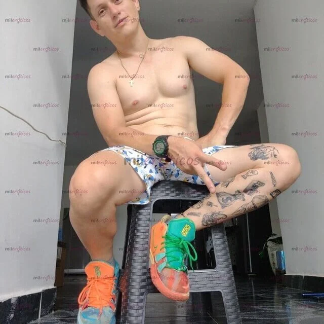 thebricklayershouse's Offline XXX Chat