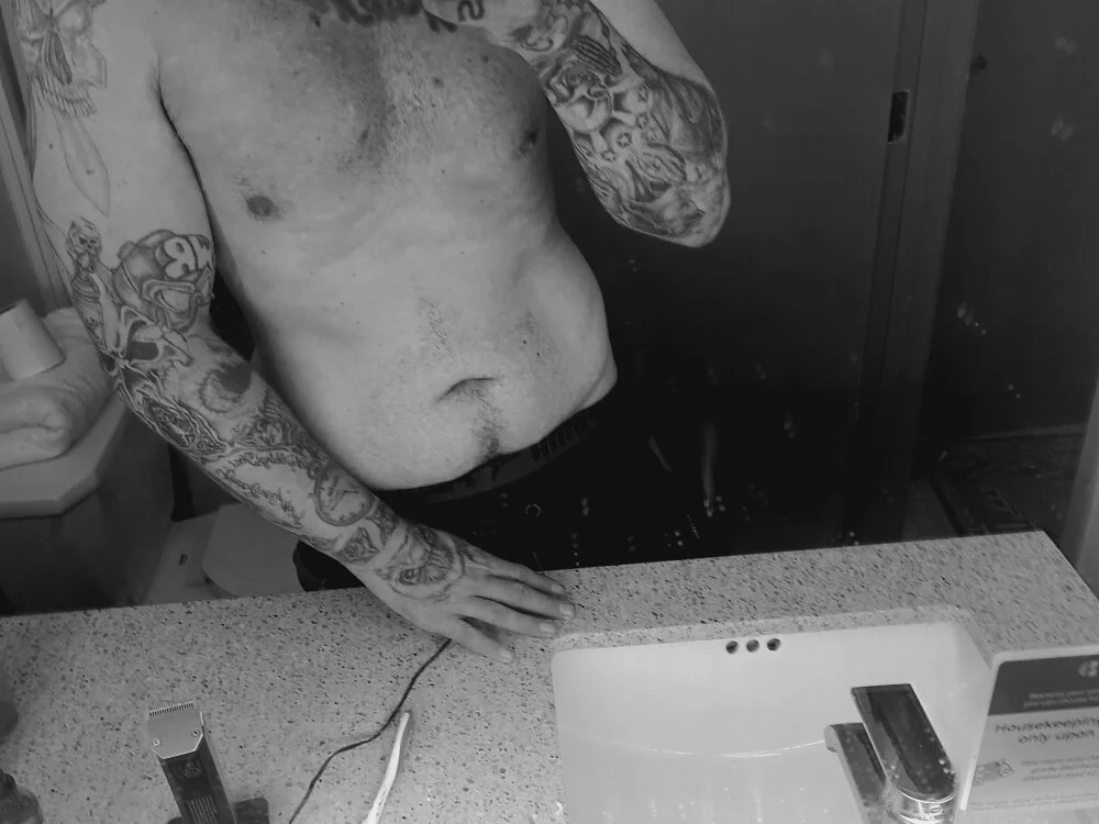 CHANCECOTTON23 離線 XXX 聊天