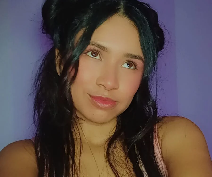 DollyRouse's Offline Chat Room