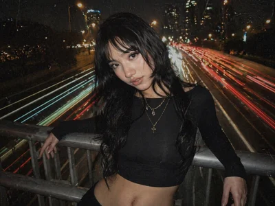 MayyBonita - Girl 