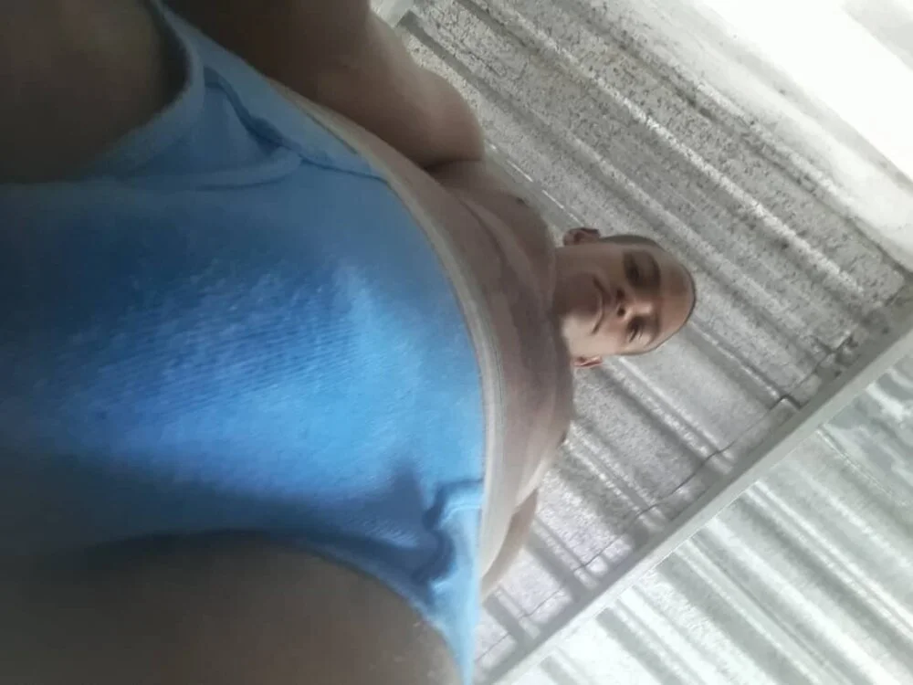 michel_sc Offline XXX-Chat