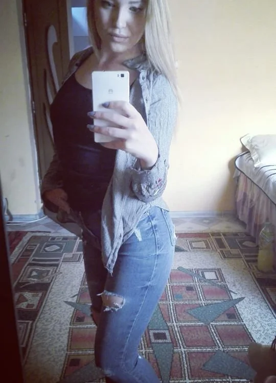 claudyax19's Offline XXX Chat