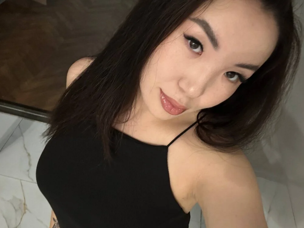 Chat +18 off-line de queenxbae