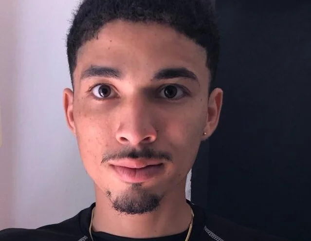 Becker2_ Offline XXX-chat