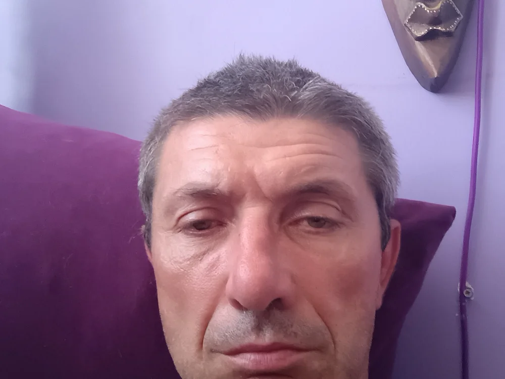 siusiaczek1974's Offline XXX Chat