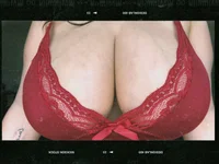 Latinamommy26's webcam live show