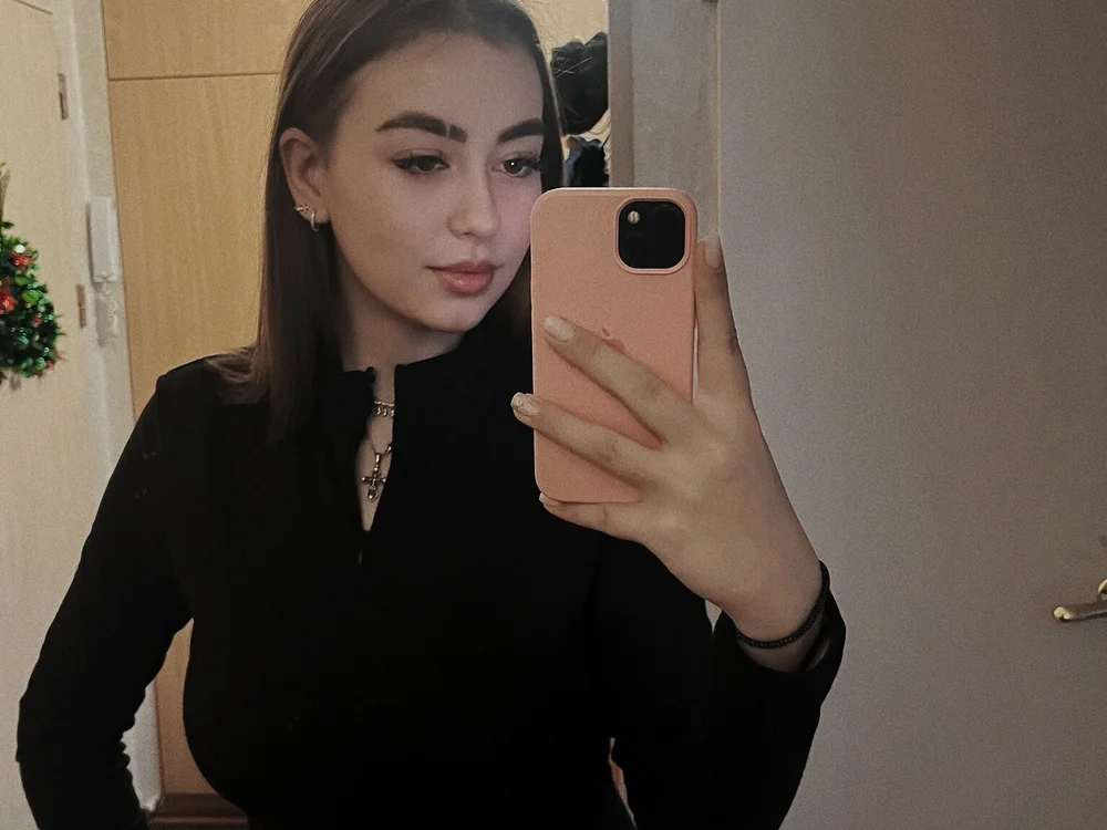Sugarr_angel's Offline XXX Chat
