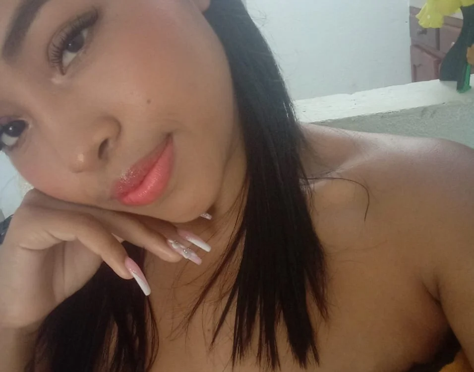 diamond__ass' Offline Chat Room