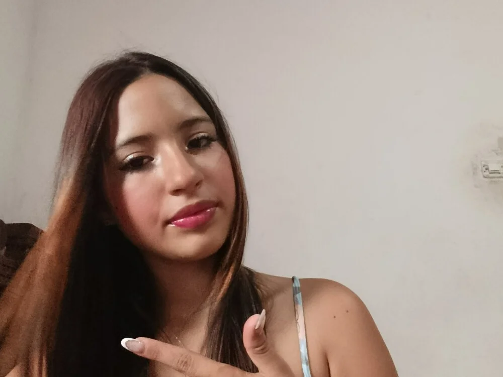 virgin-shy's Offline XXX Chat