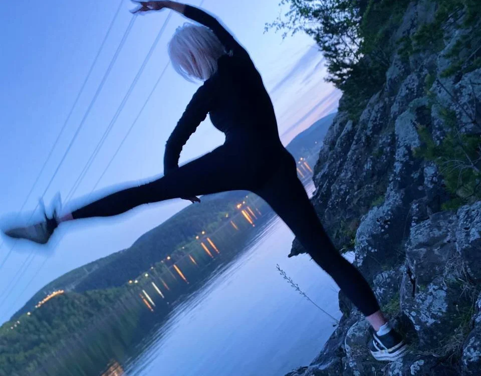 blonde_ice_ann Chat XXX Ngoại tuyến