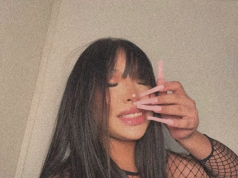 ValentinaMarinn Adlı Modelin Çevrimdışı XXX Sohbeti