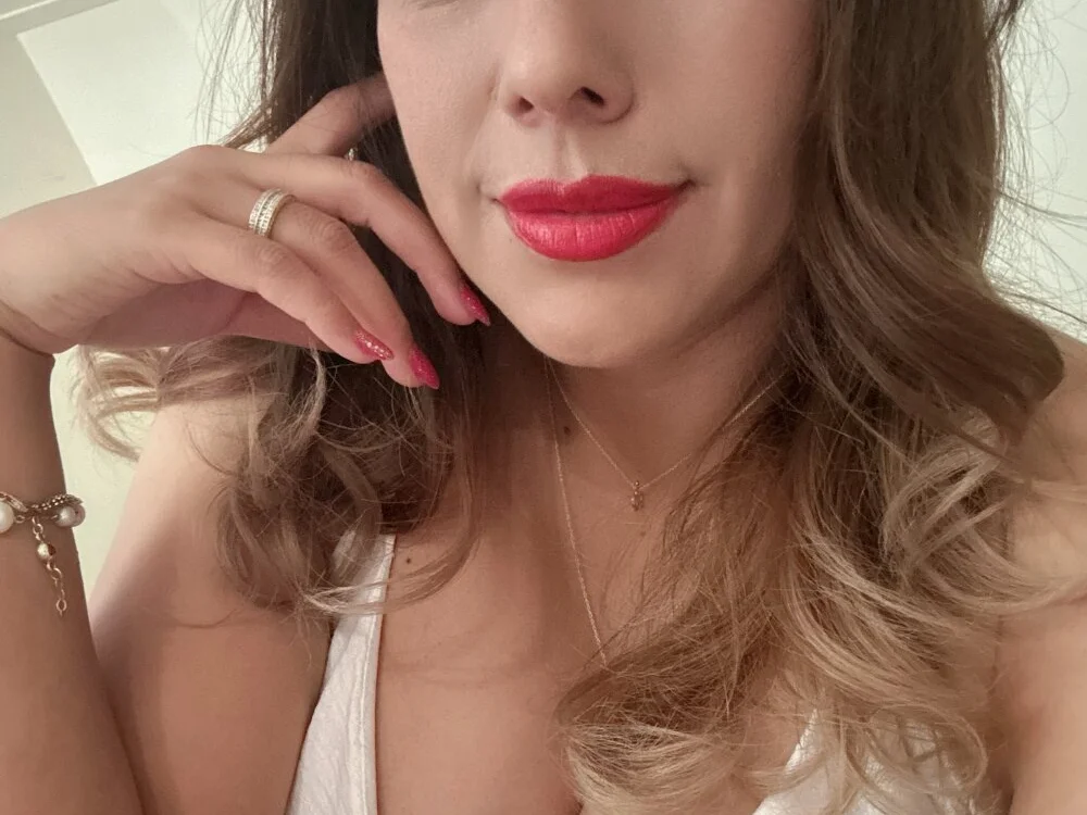 squirtarisha's Offline XXX Chat