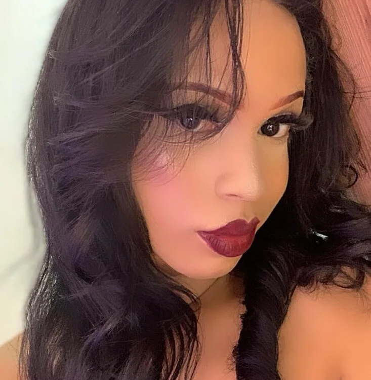 Vianca_Chanel's Offline XXX Chat