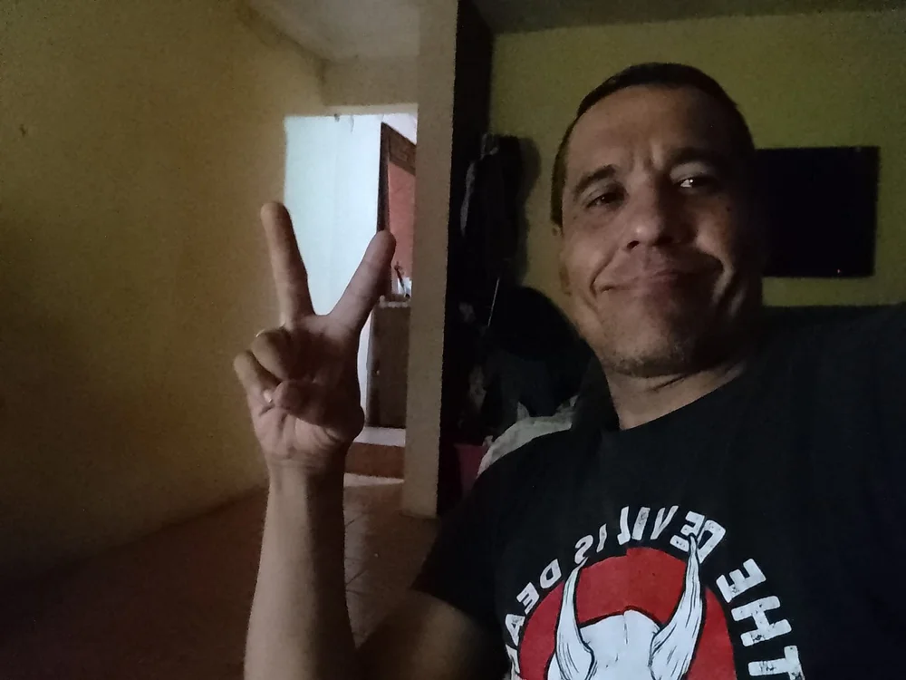 huguett321 Cameră chat offline