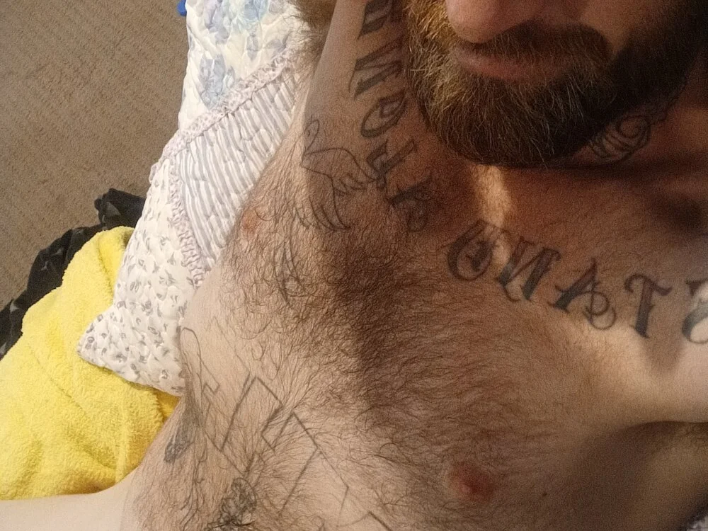 Johnnyboiz456n Offline XXX chat