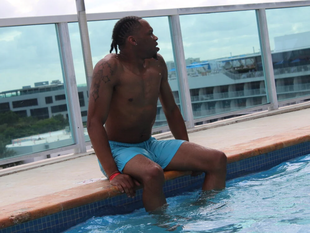 BigDADDYB14U Chat XXX offline