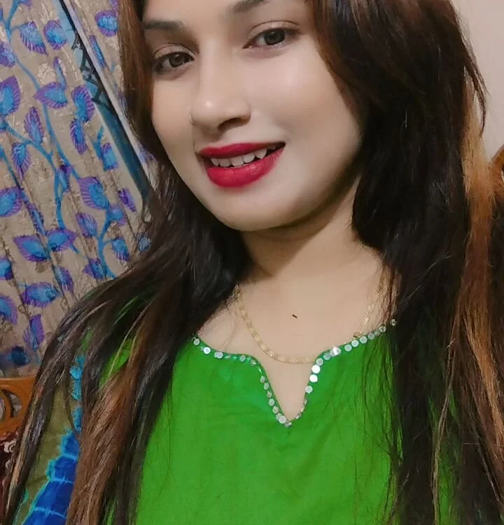 riyanadayna's most recent online preview